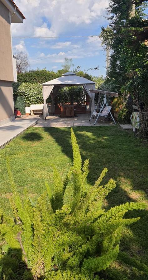 La Casa Di Barry Pozzuoli Exterior foto